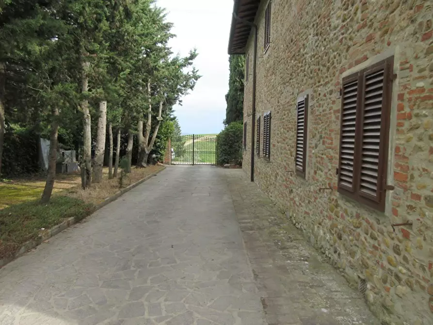 Immagine 5 di Villa in vendita  a Montelupo Fiorentino