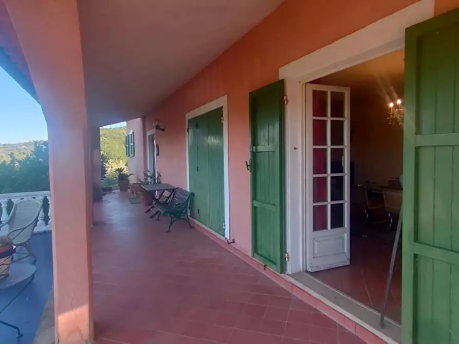 Immagine 42 di Casa indipendente in vendita  a Sarzana