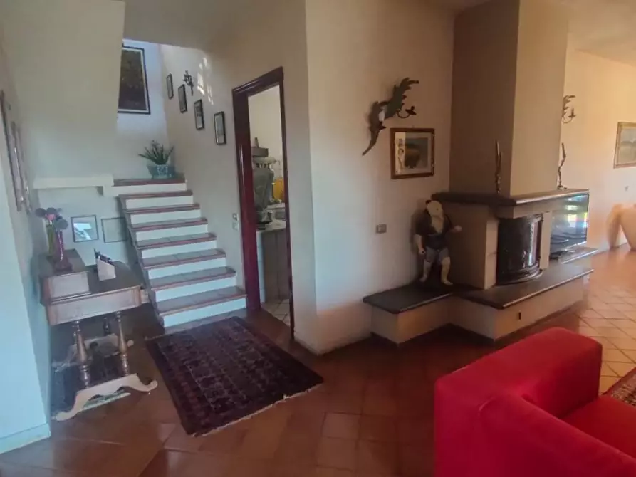 Immagine 8 di Casa indipendente in vendita  a Sarzana
