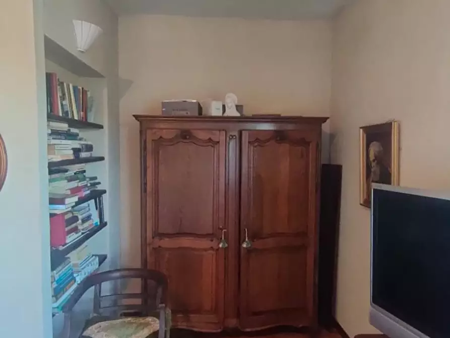 Immagine 28 di Casa indipendente in vendita  a Sarzana