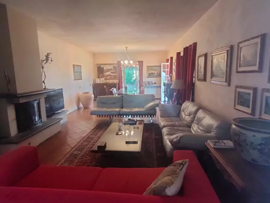 Immagine 6 di Casa indipendente in vendita  a Sarzana