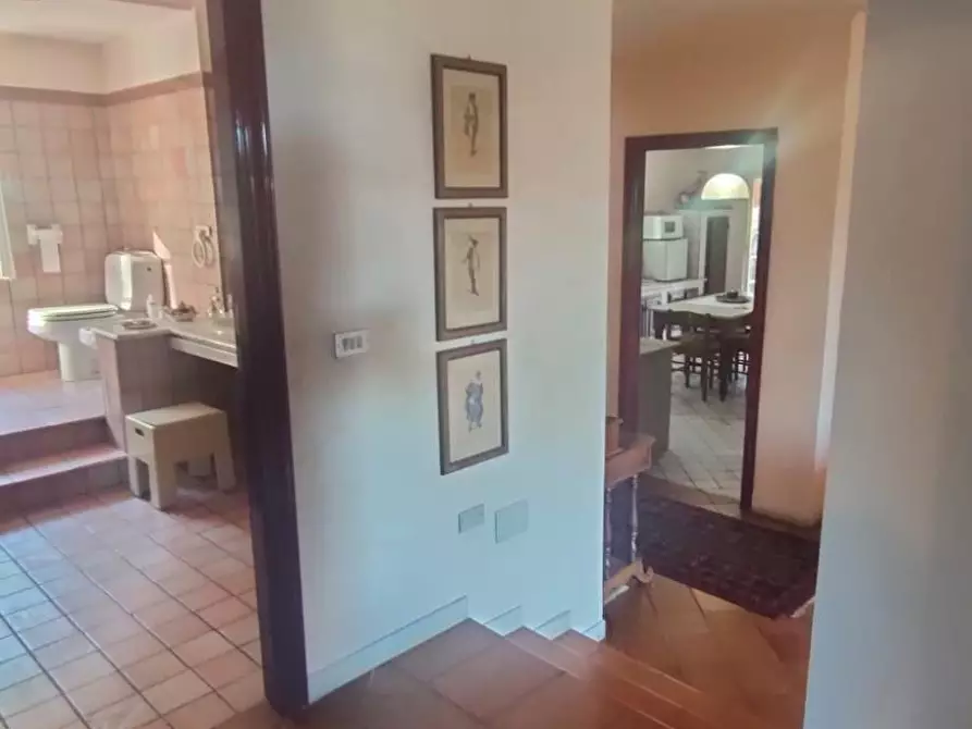 Immagine 13 di Casa indipendente in vendita  a Sarzana