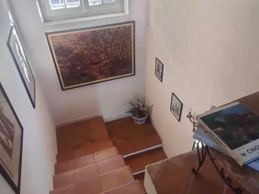 Immagine 27 di Casa indipendente in vendita  a Sarzana