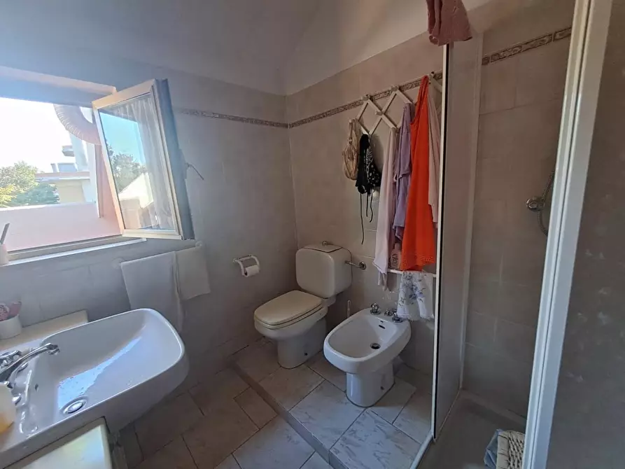 Immagine 8 di Mansarda in vendita  a Massa