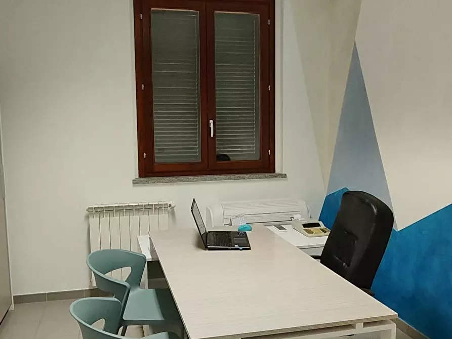 Immagine 2 di Ufficio in affitto  a San Miniato