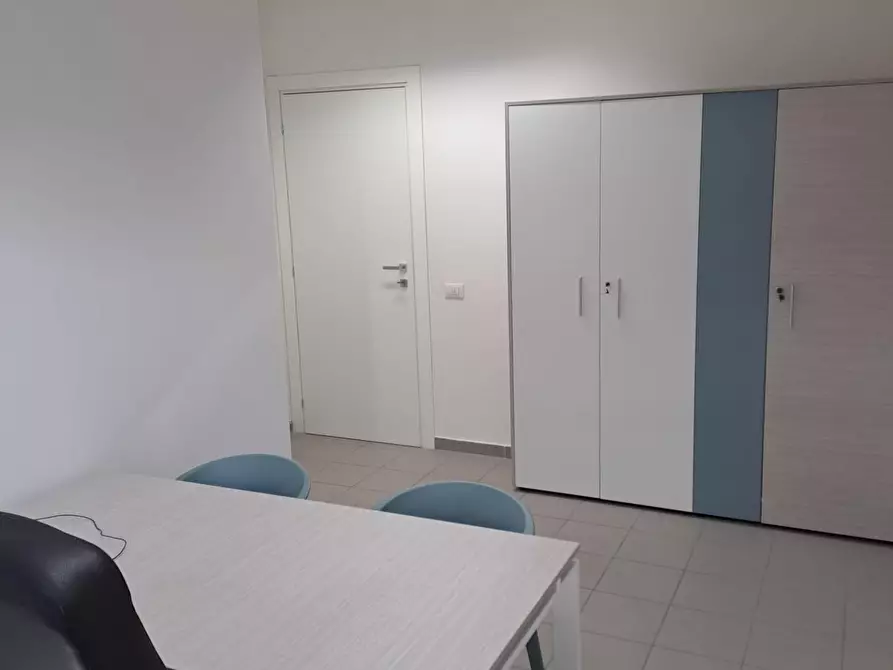 Immagine 4 di Ufficio in affitto  a San Miniato