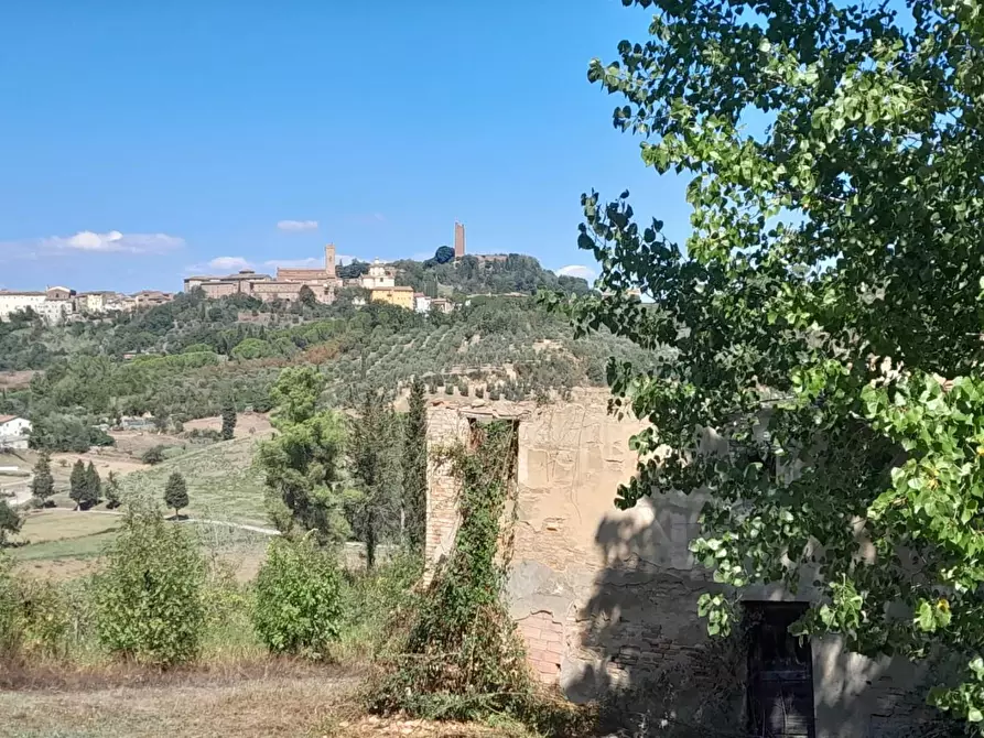 Immagine 1 di Casa colonica in vendita  a San Miniato