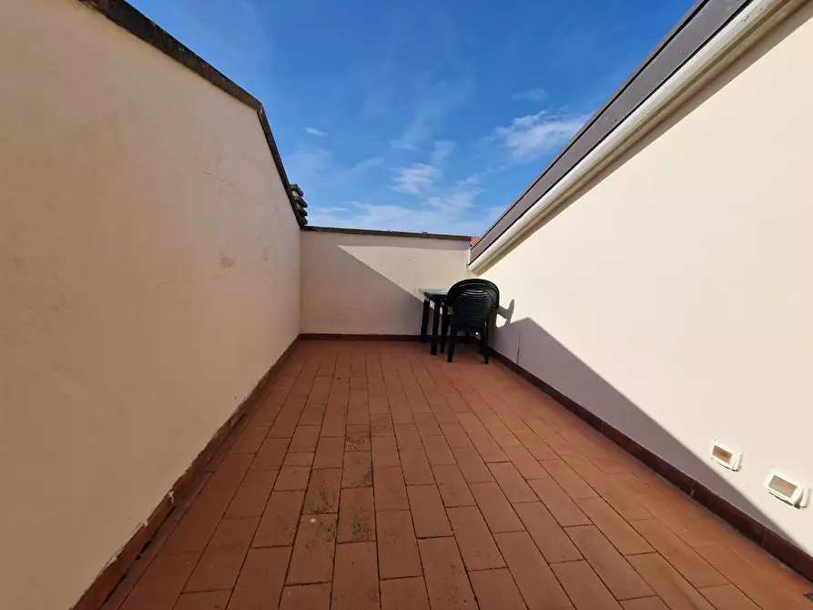 Immagine 9 di Appartamento in vendita  a Rosignano Marittimo