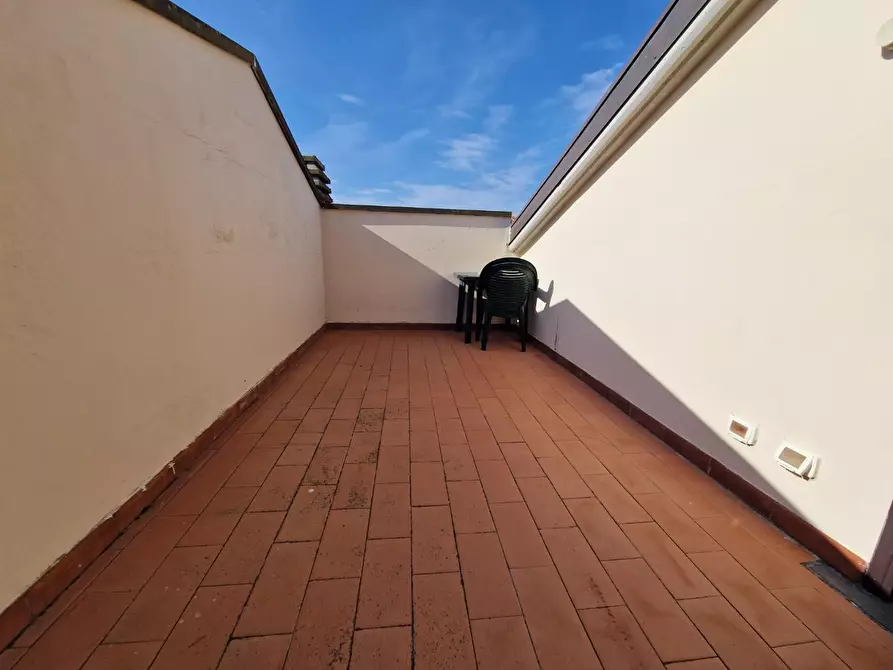 Immagine 8 di Appartamento in vendita  a Rosignano Marittimo