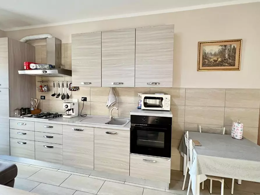 Immagine 5 di Appartamento in vendita  a Pontedera