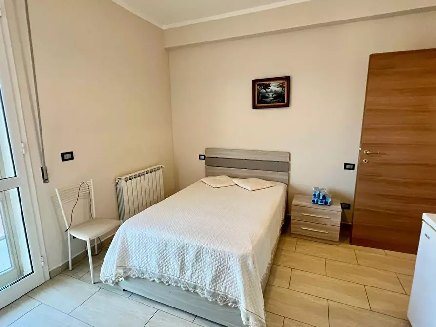 Immagine 11 di Appartamento in vendita  a Pontedera