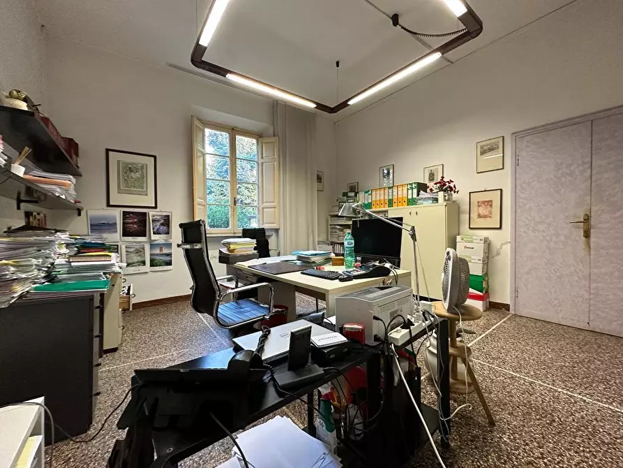 Immagine 33 di Villa in vendita  a Vicopisano