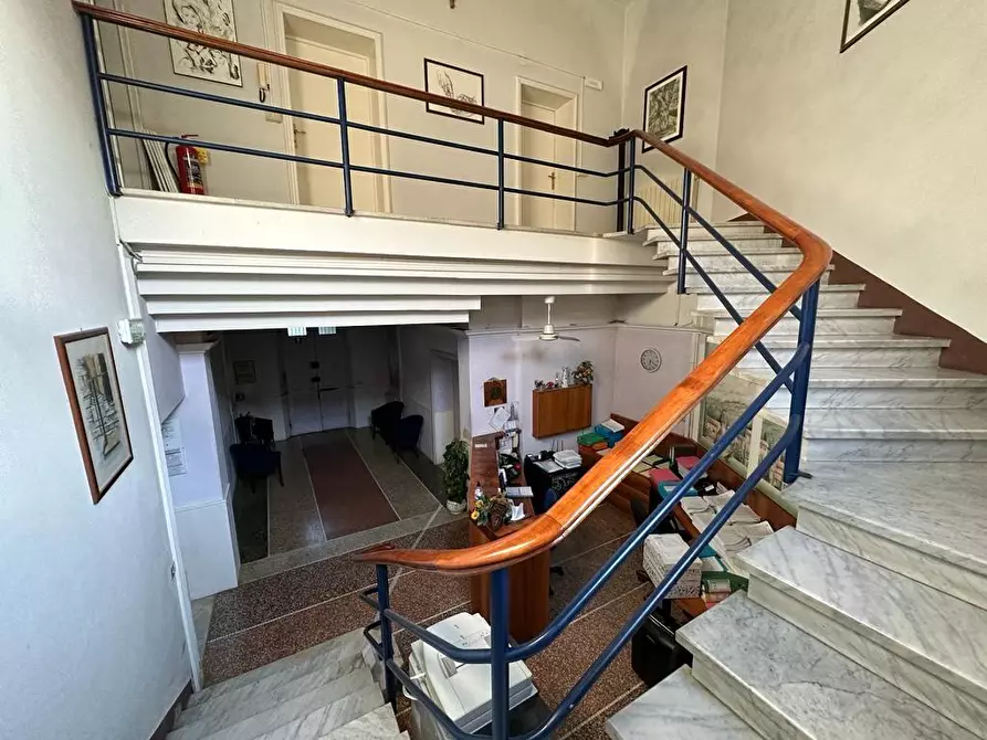 Immagine 28 di Villa in vendita  a Vicopisano