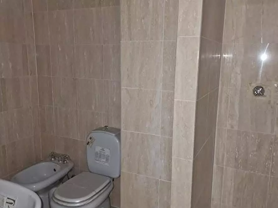 Immagine 6 di Appartamento in affitto  a Carrara