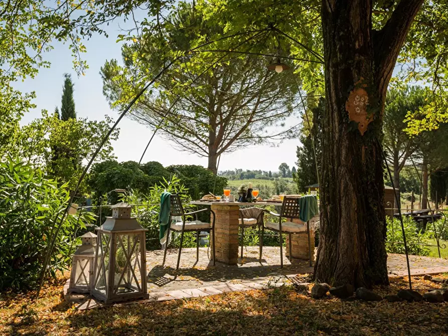 Immagine 8 di Villa in vendita  a Peccioli