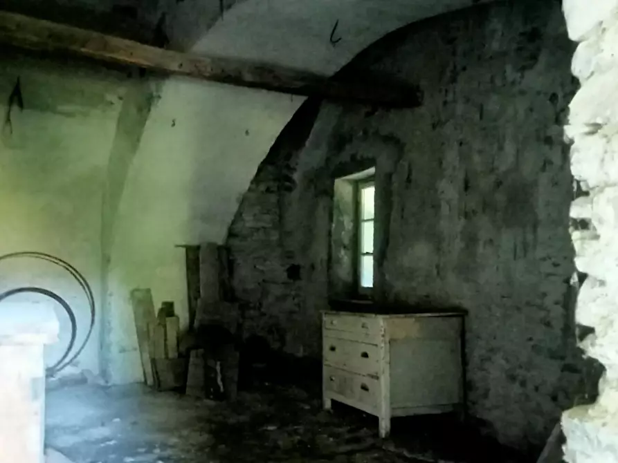 Immagine 12 di Porzione di casa in vendita  a Calice Al Cornoviglio