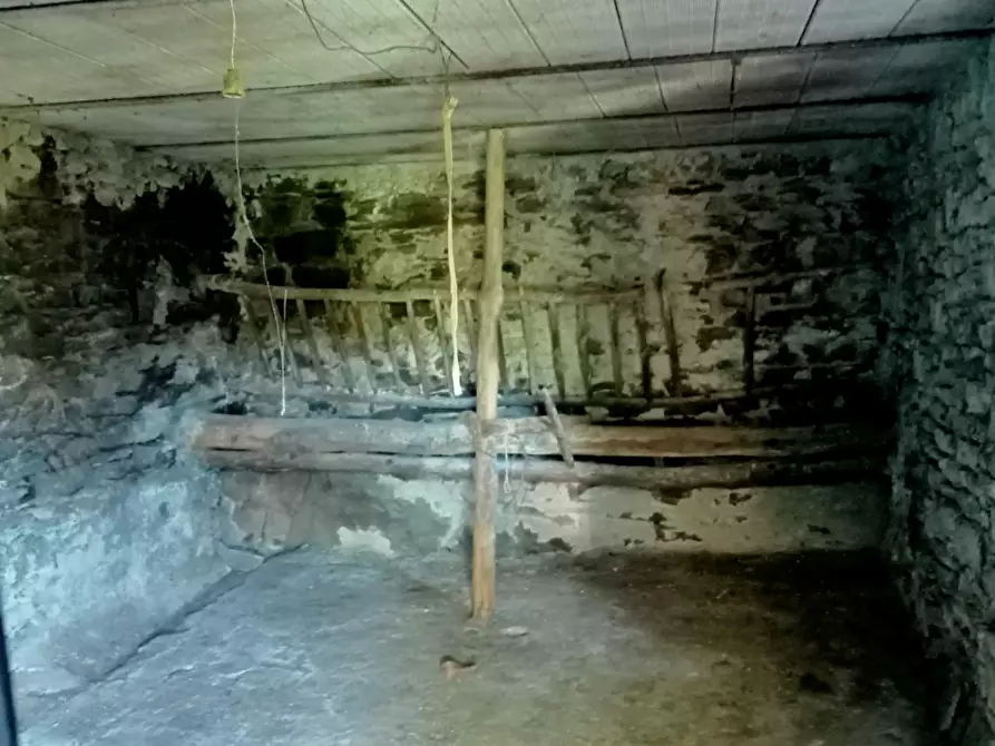 Immagine 11 di Porzione di casa in vendita  a Calice Al Cornoviglio