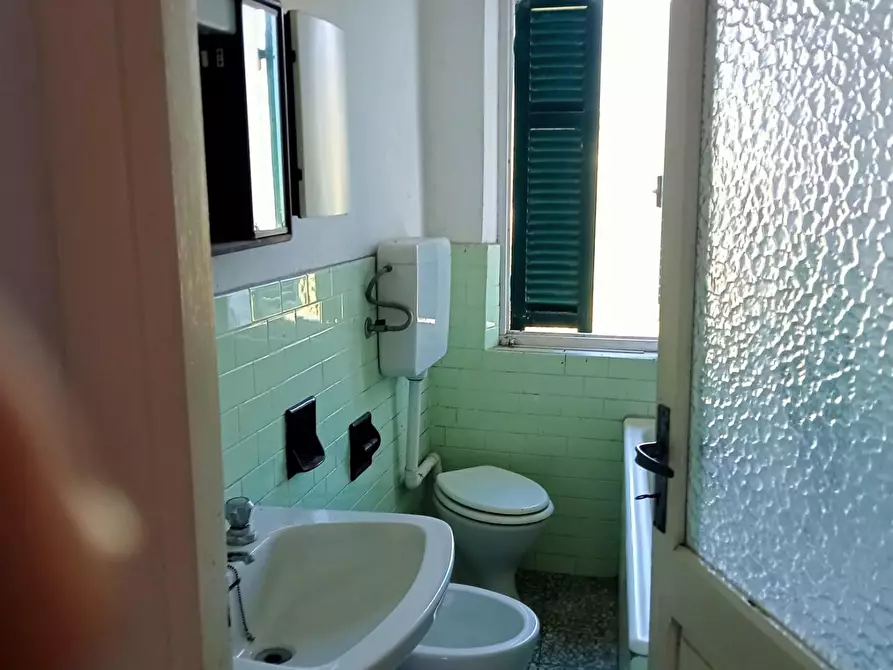 Immagine 5 di Porzione di casa in vendita  a Calice Al Cornoviglio