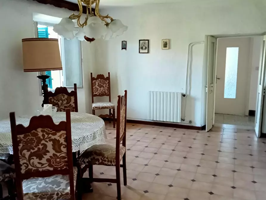 Immagine 15 di Porzione di casa in vendita  a Calice Al Cornoviglio