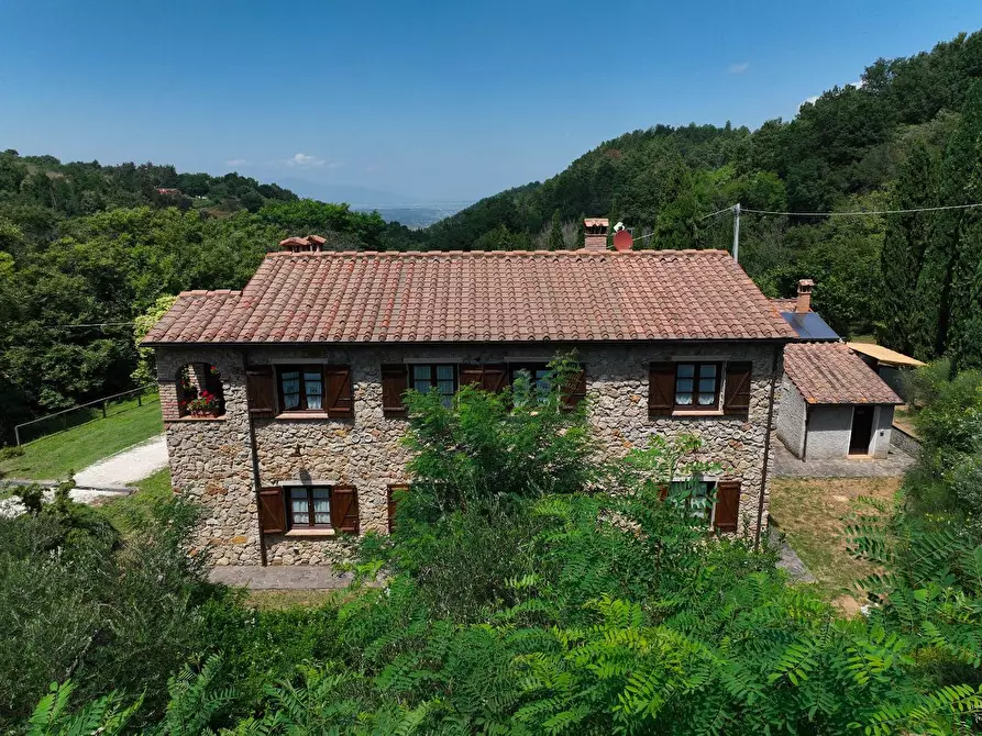 Immagine 4 di Villa in vendita  a Chianni