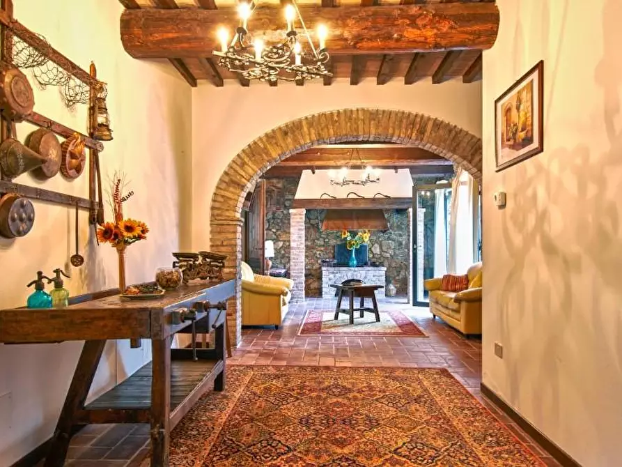 Immagine 14 di Villa in vendita  a Chianni