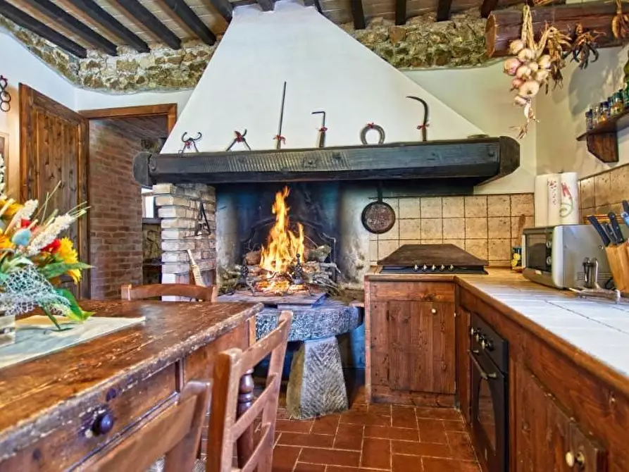 Immagine 19 di Villa in vendita  a Chianni