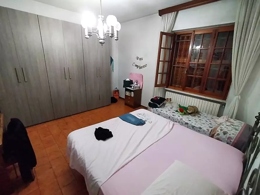 Immagine 16 di Casa indipendente in vendita  a Massa