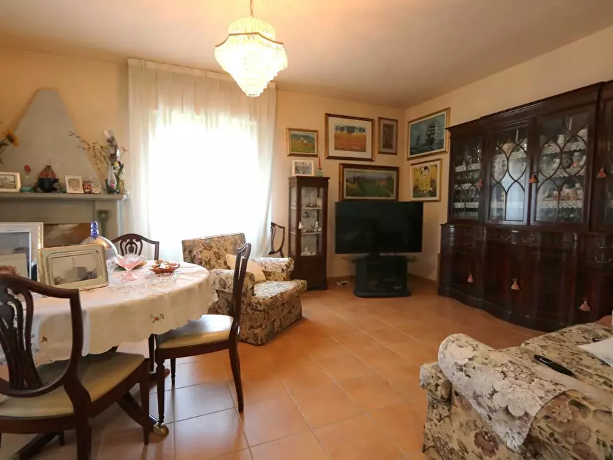 Immagine 1 di Casa bifamiliare in vendita  a Pisa