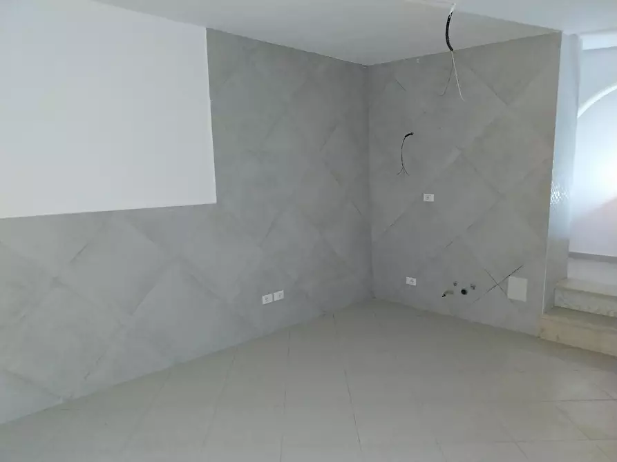 Immagine 18 di Appartamento in vendita  a Calci