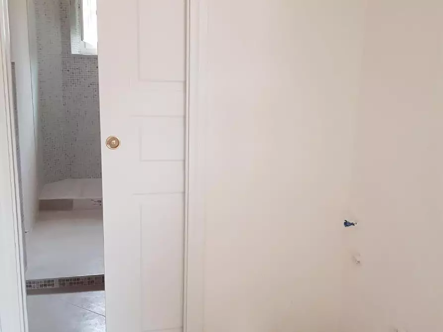 Immagine 11 di Appartamento in vendita  a Calci