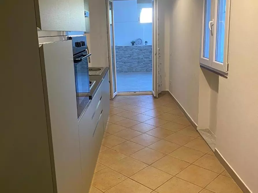 Immagine 6 di Villa in vendita  a Viareggio