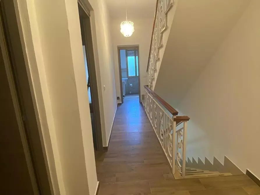 Immagine 23 di Villa in vendita  a Viareggio