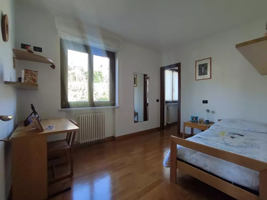 Immagine 26 di Casa indipendente in vendita  a Ortonovo