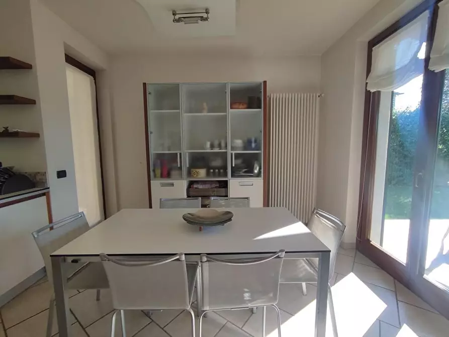 Immagine 15 di Casa indipendente in vendita  a Ortonovo