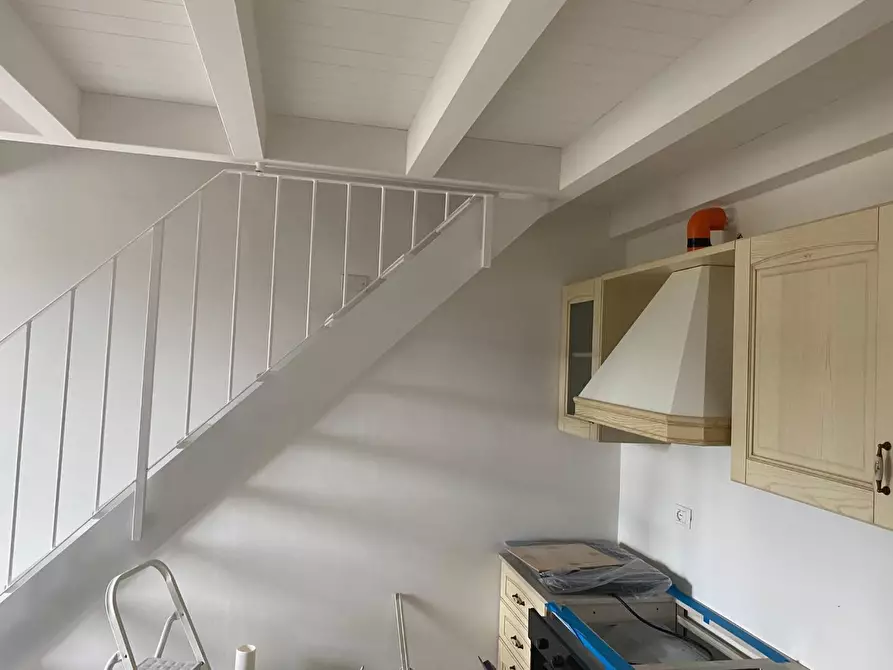 Immagine 2 di Appartamento in vendita  a Sarzana