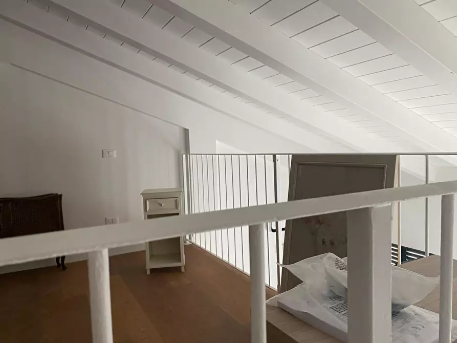 Immagine 10 di Appartamento in vendita  a Sarzana