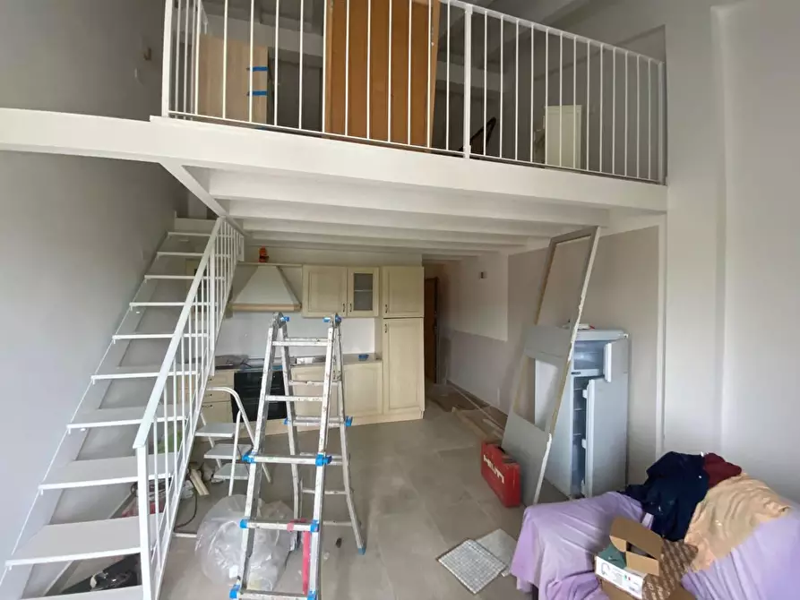 Immagine 3 di Appartamento in vendita  a Sarzana