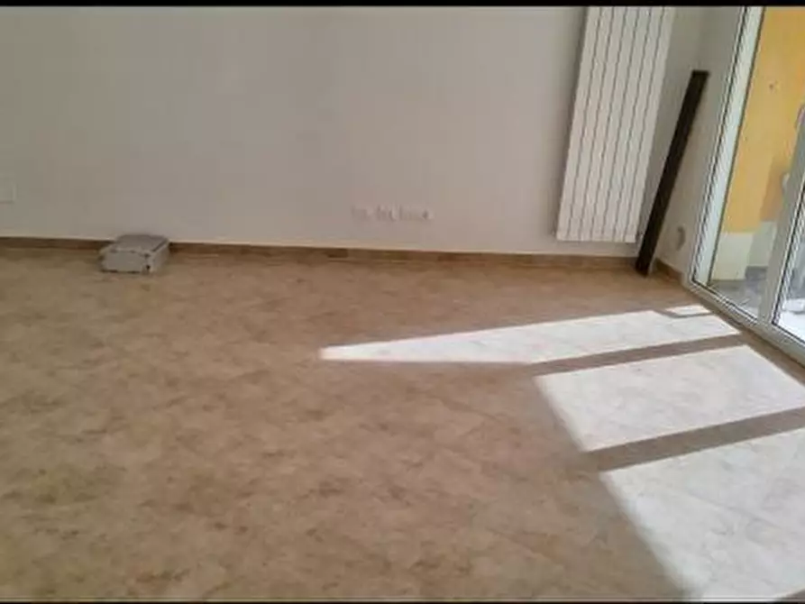 Immagine 9 di Appartamento in vendita  a Castelnuovo Magra