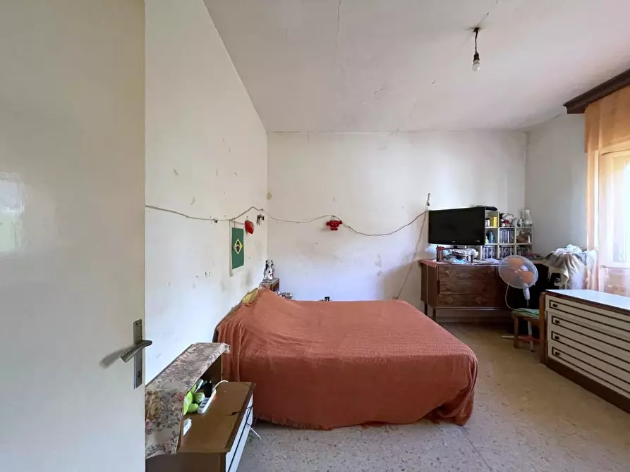 Immagine 33 di Appartamento in vendita  a Massarosa