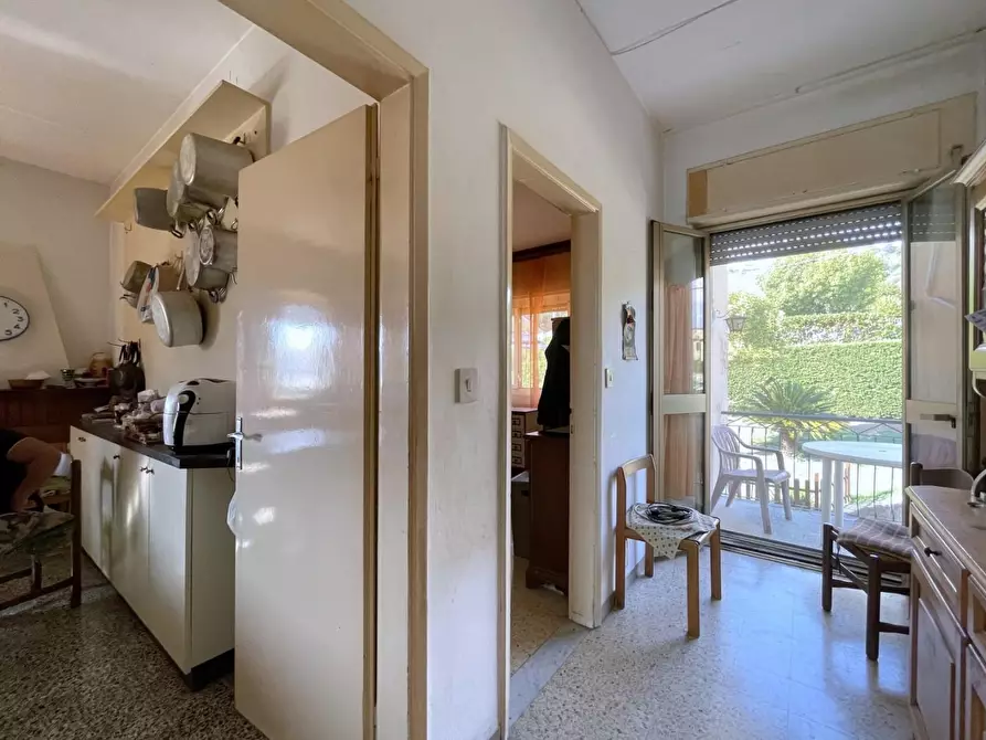 Immagine 27 di Appartamento in vendita  a Massarosa