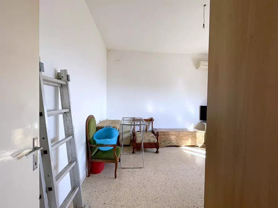 Immagine 5 di Appartamento in vendita  a Massarosa