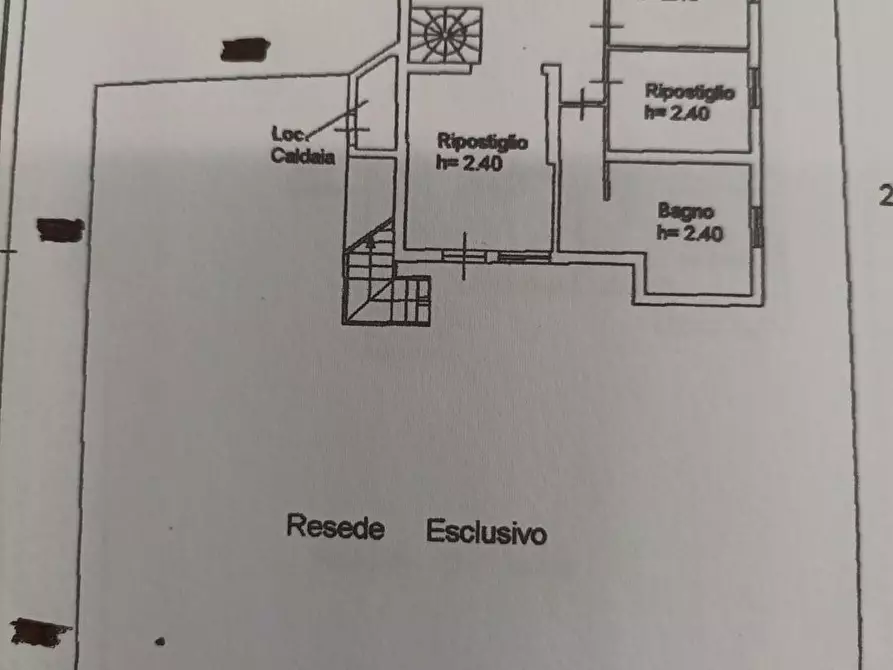 Immagine 4 di Villa in vendita  a Lucca