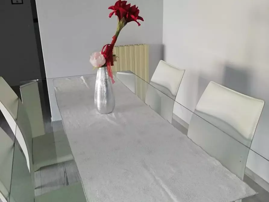 Immagine 6 di Appartamento in vendita  a Viareggio