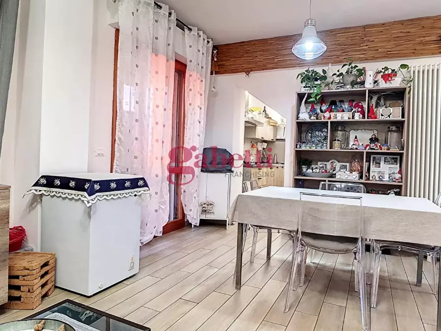 Immagine 8 di Appartamento in vendita  a Pisa