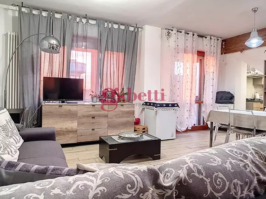 Immagine 5 di Appartamento in vendita  a Pisa