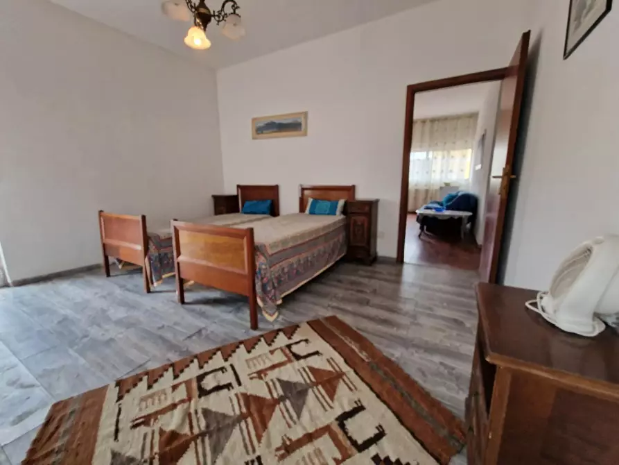 Immagine 8 di Appartamento in vendita  a Carrara