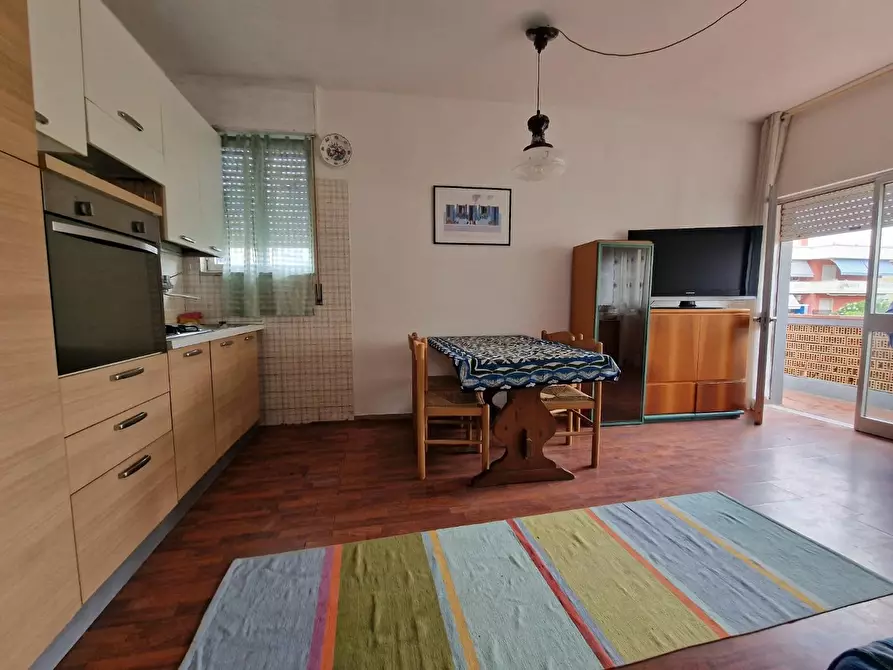 Immagine 6 di Appartamento in vendita  a Carrara