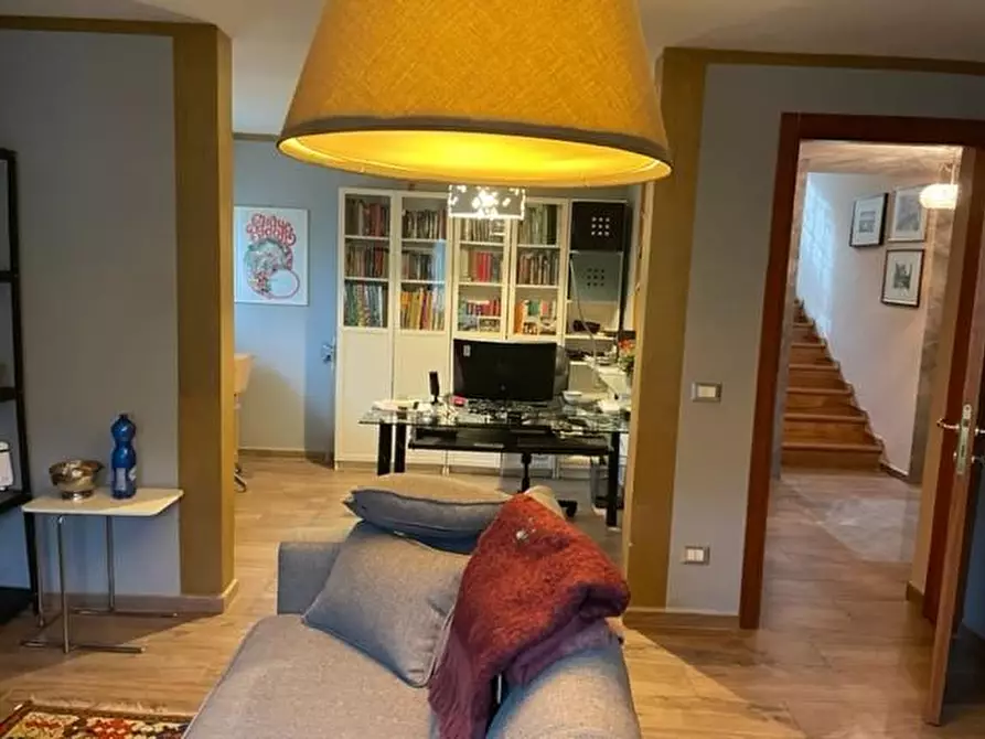 Immagine 13 di Villa in vendita  a Pisa