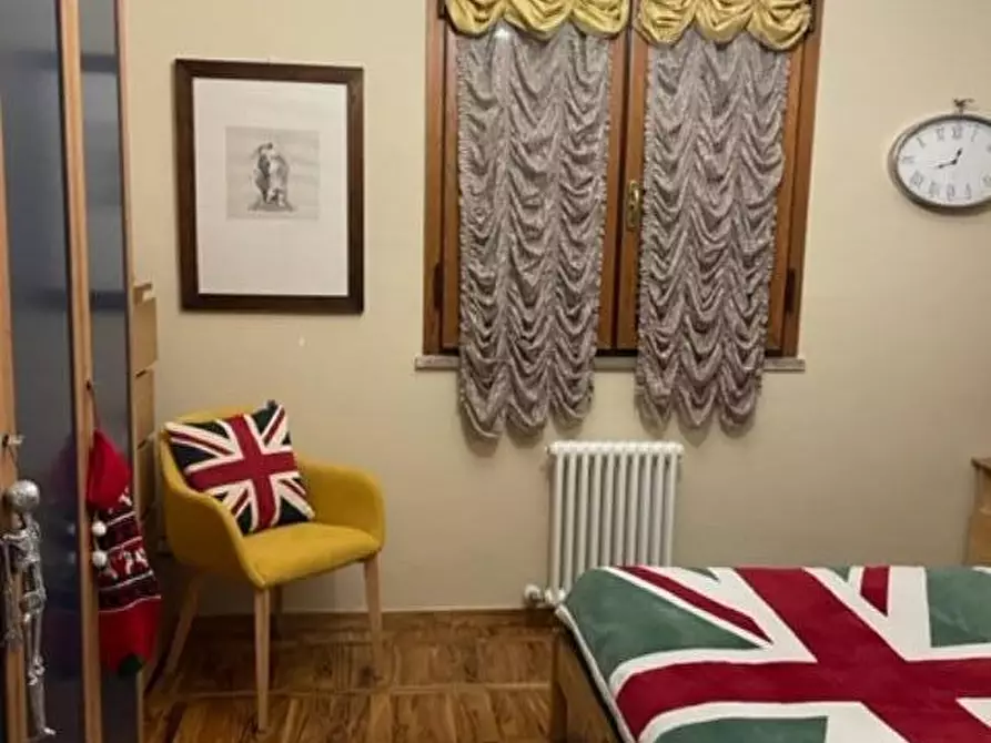 Immagine 21 di Villa in vendita  a Pisa