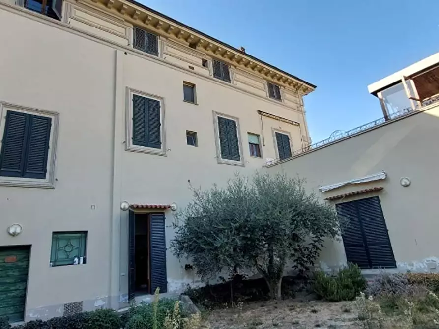 Immagine 7 di Appartamento in vendita  a Empoli